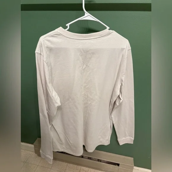 Carhartt Women’s Loose Fit Long Sleeve Tee - Picture 2 of 3